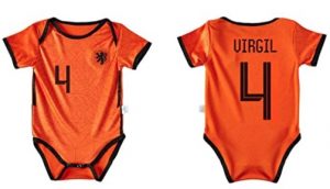 baby tenue oranje